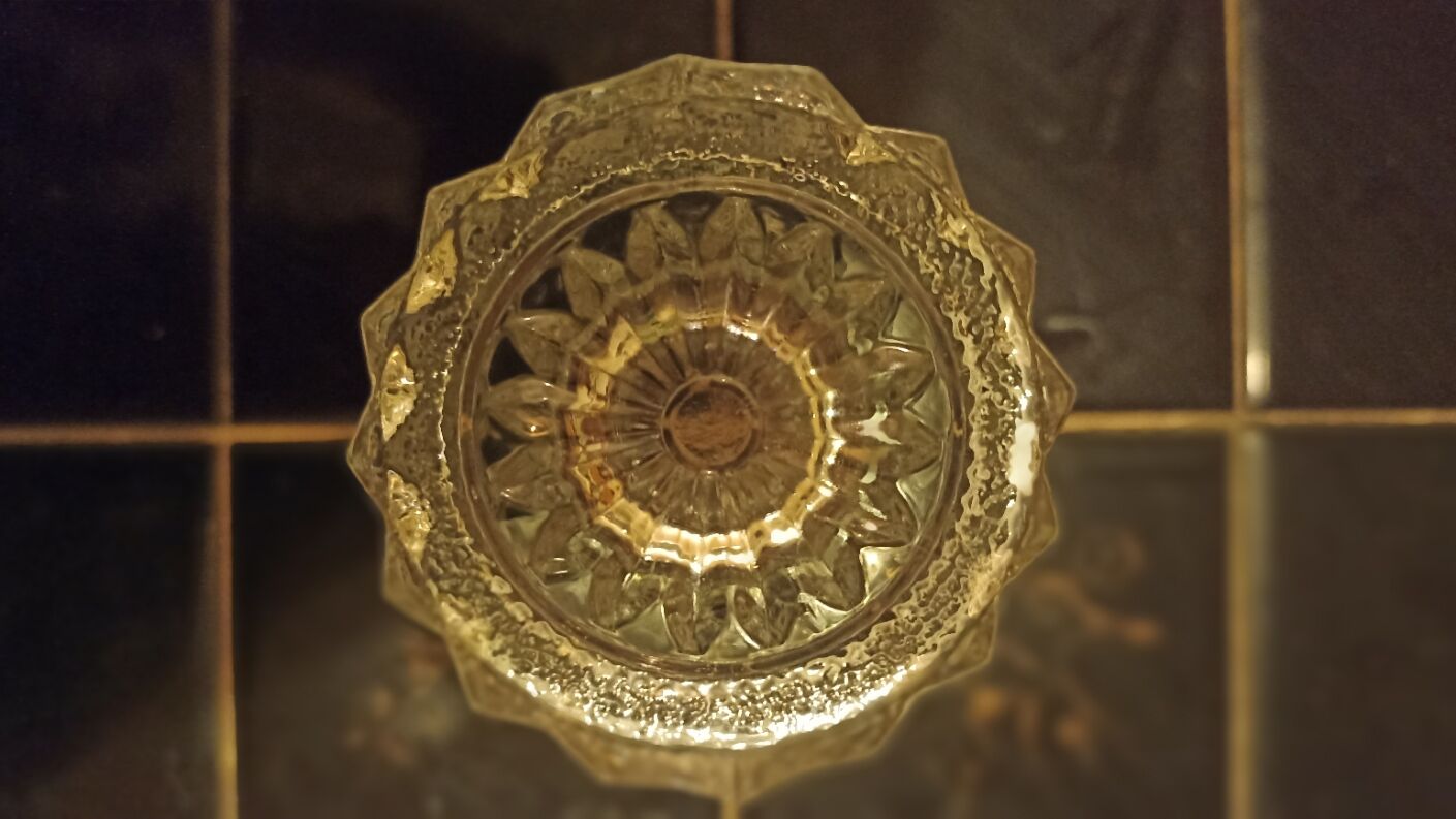 Vase en verre épais