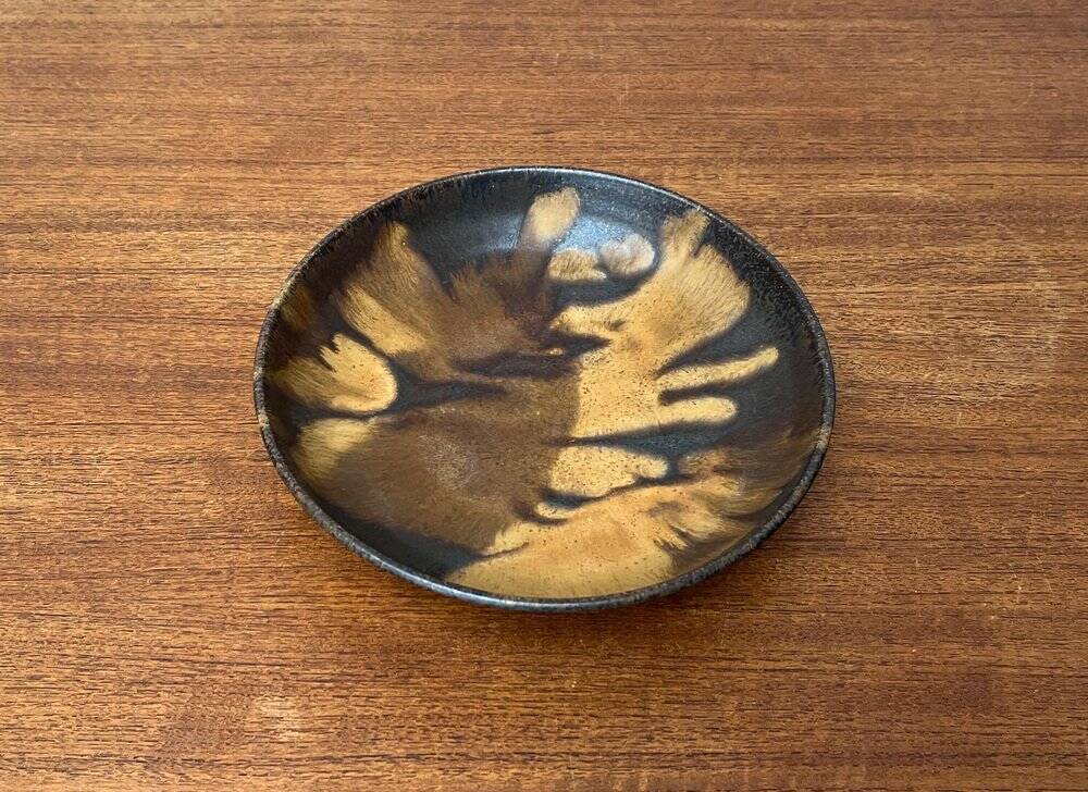 Mid-century German studio pottery bowl by Otto Wichmann, 1960s.