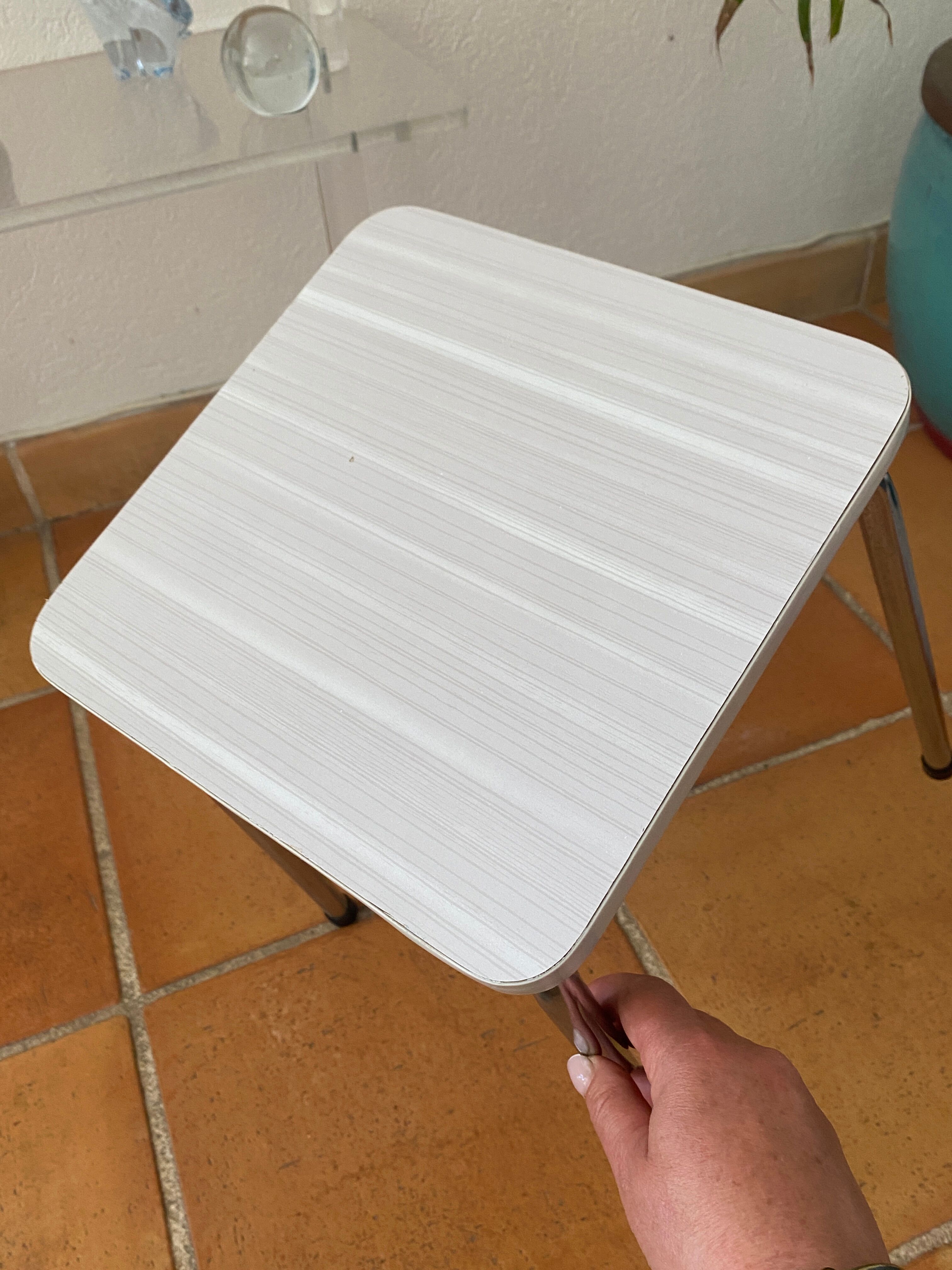 Tabouret en Formica