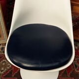 Tulip chair design Saarinen, Knoll edition