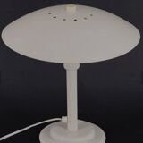 Mushroom lamp with shade