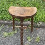 Tripod stool