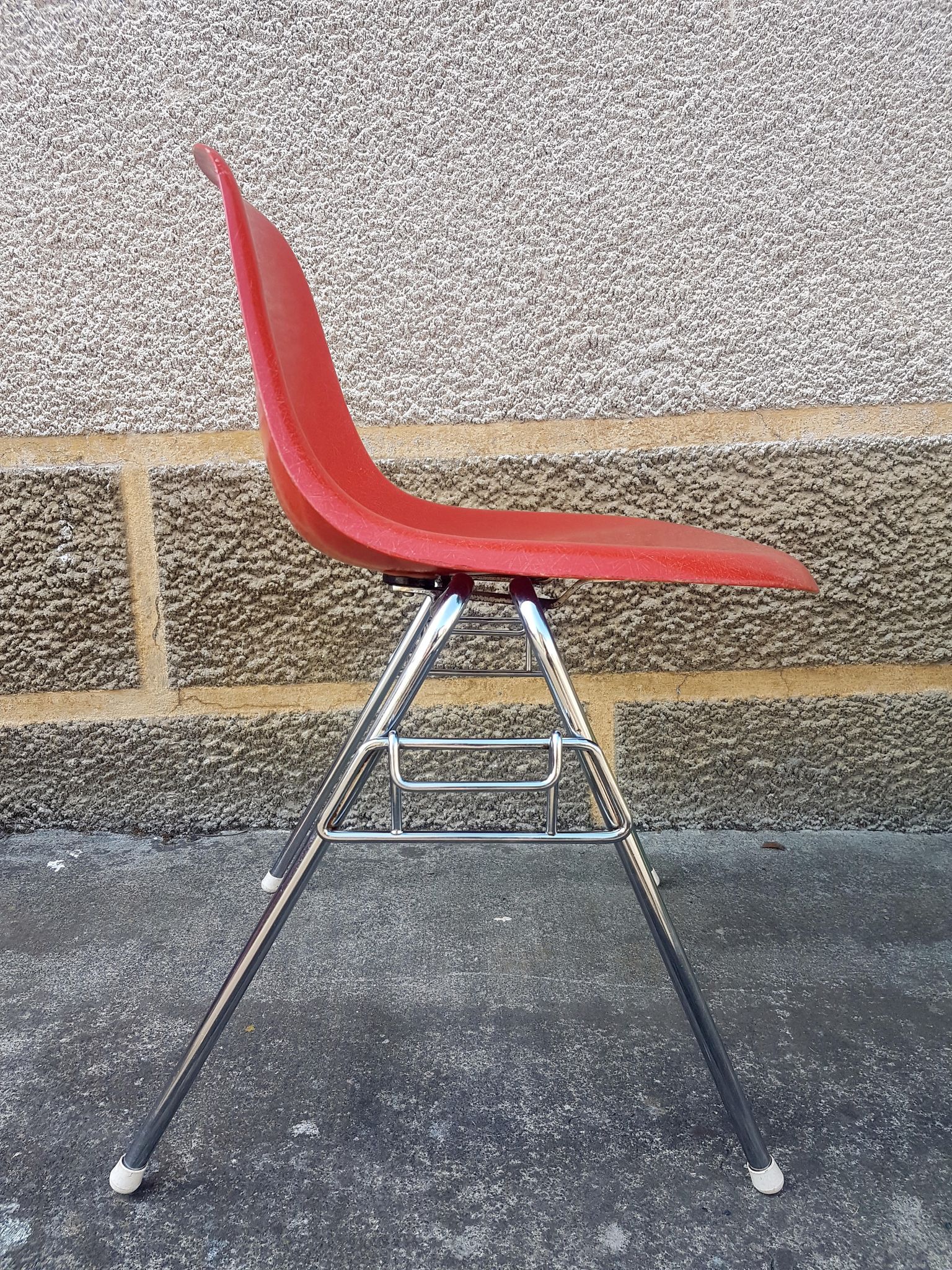 Chaise DSS orange par Charles et Ray Eames pour Herman Miller années 60