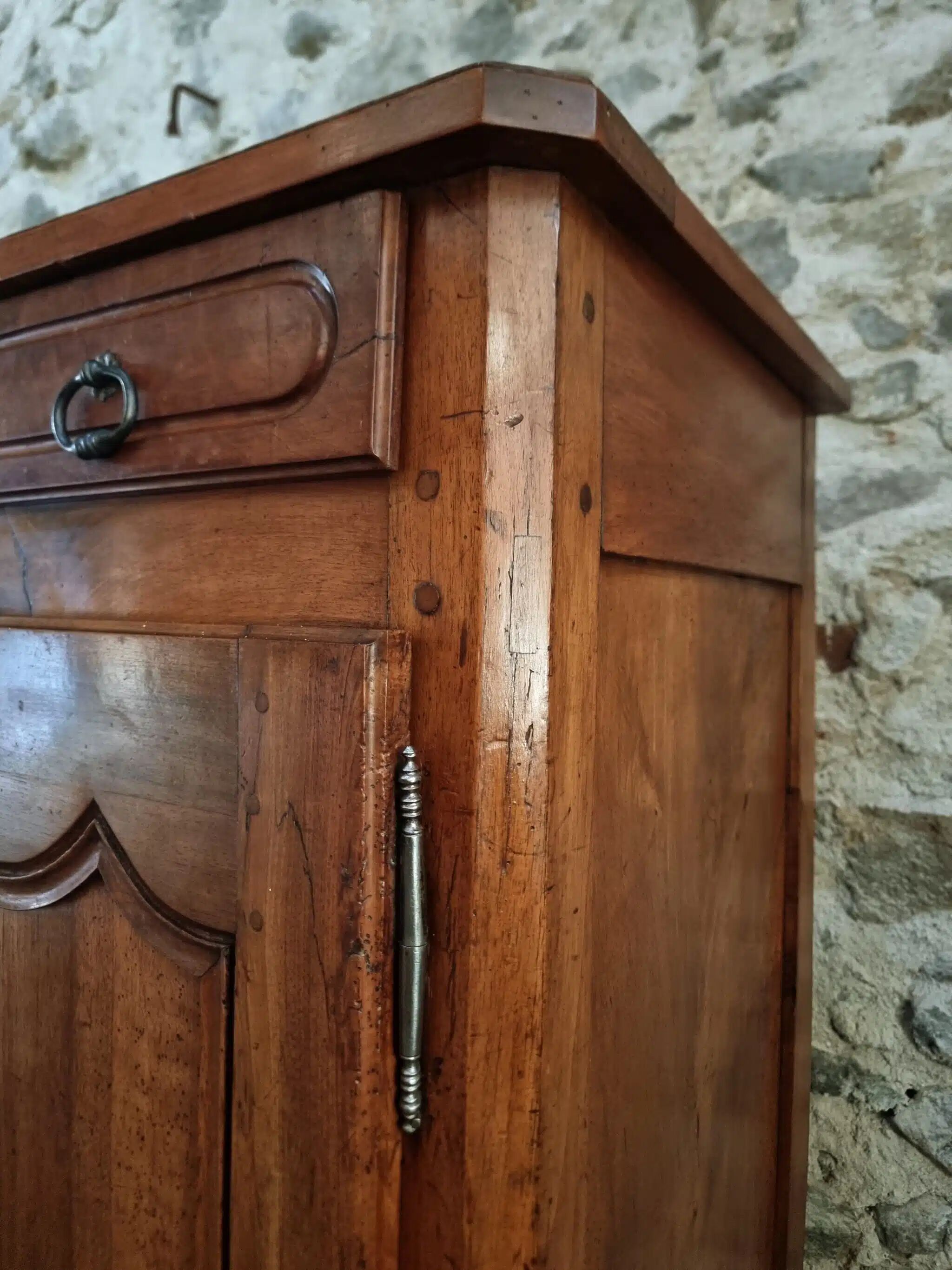 Antique Louis XV style sideboard, French sideboard, late 19th century.