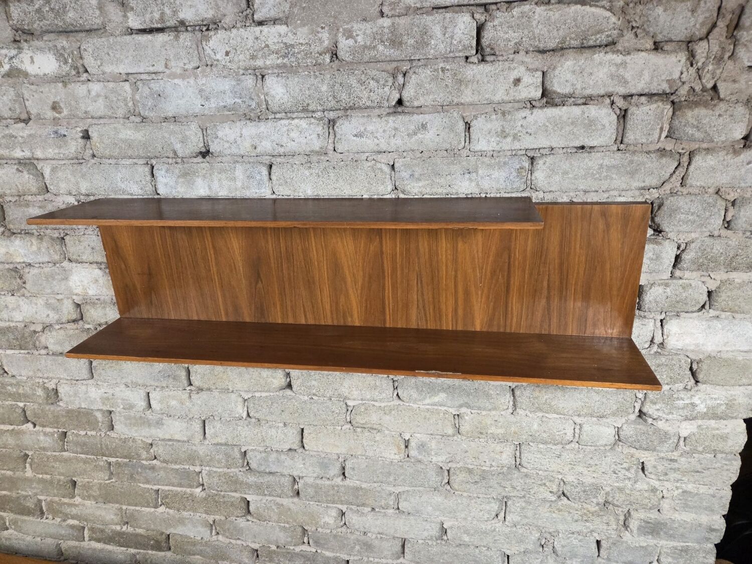 1960 wall shelf