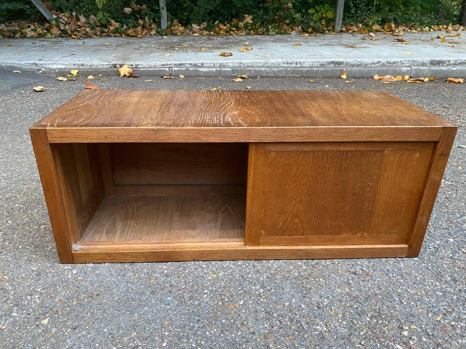 Horizontal filing cabinet with sliding curtains in oak