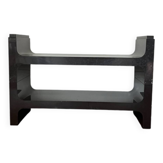 Vardani shelf