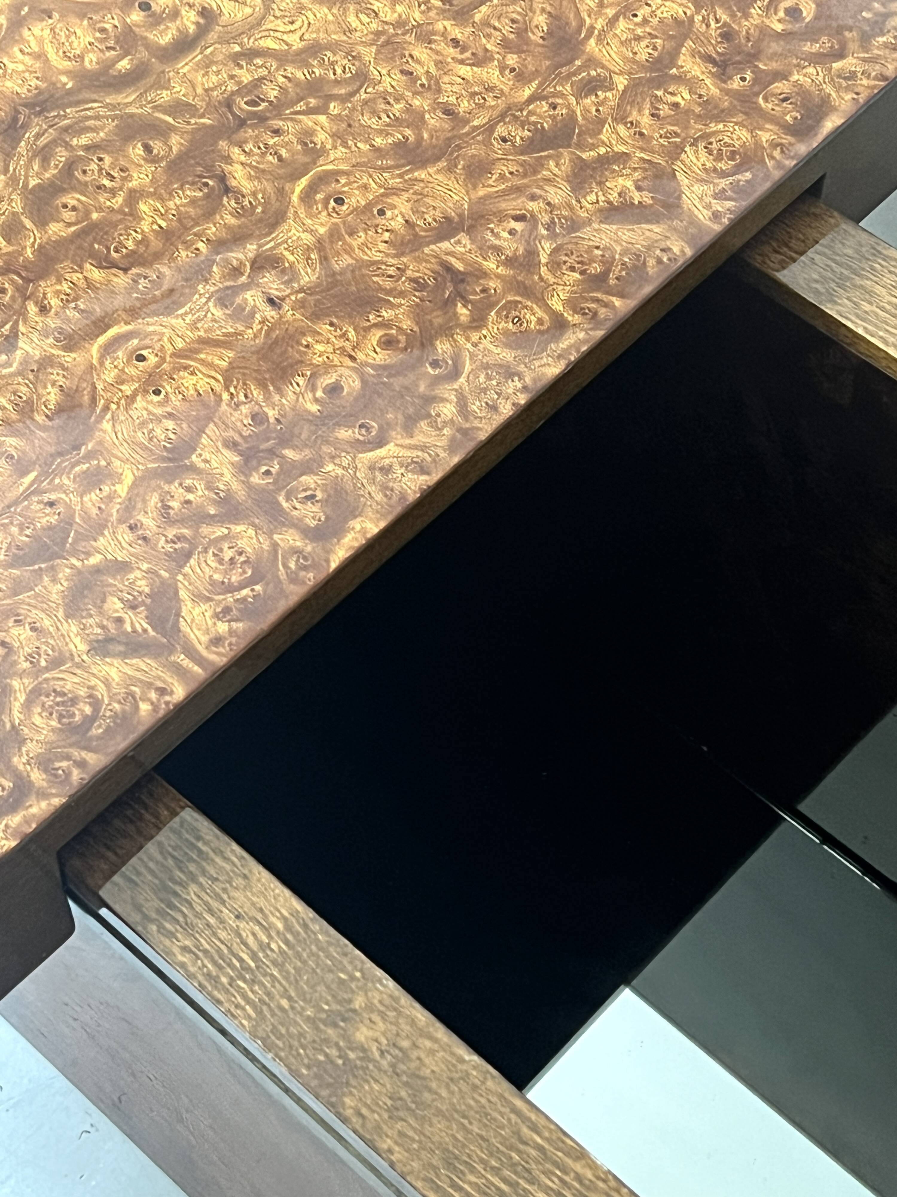 Table basse bar à tiroir en loupe d'orme, Maison Lancel 1970