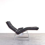Bauhaus Leather and Chrome Model Fenix Chaise Longue by Sam Larsson for Dux