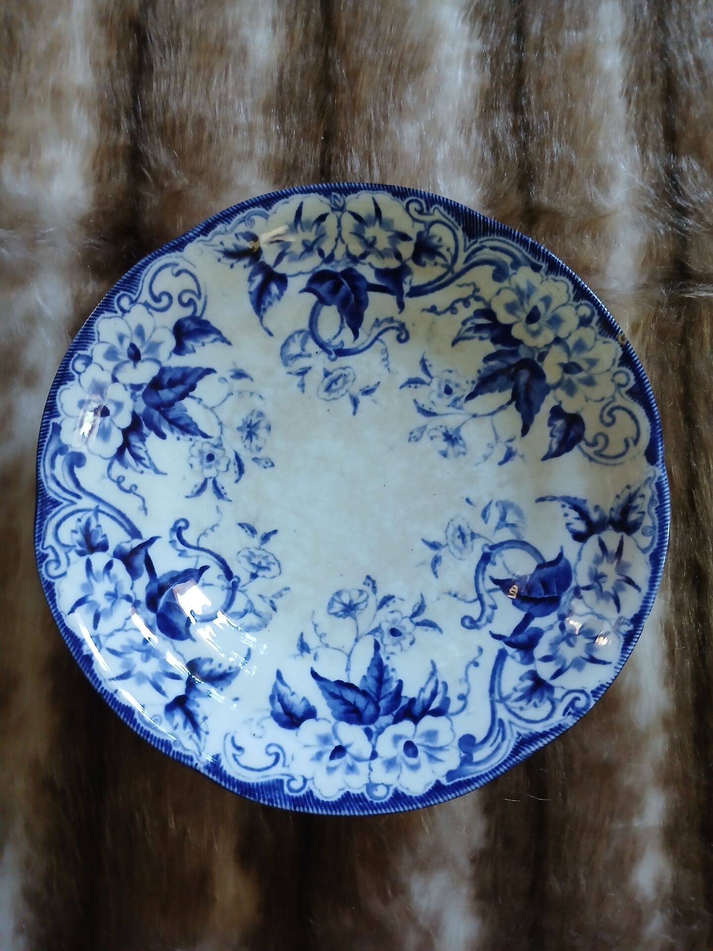 2 antique compotiers in Creil and Montereau ironstone.