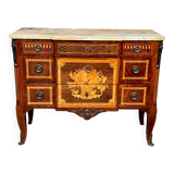 Commode de style Louis XVI