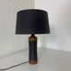 Lampe de table scandinave danoise du milieu du siècle en teck et cuir, années 1950