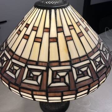 Tiffany-style Art Deco lamp
