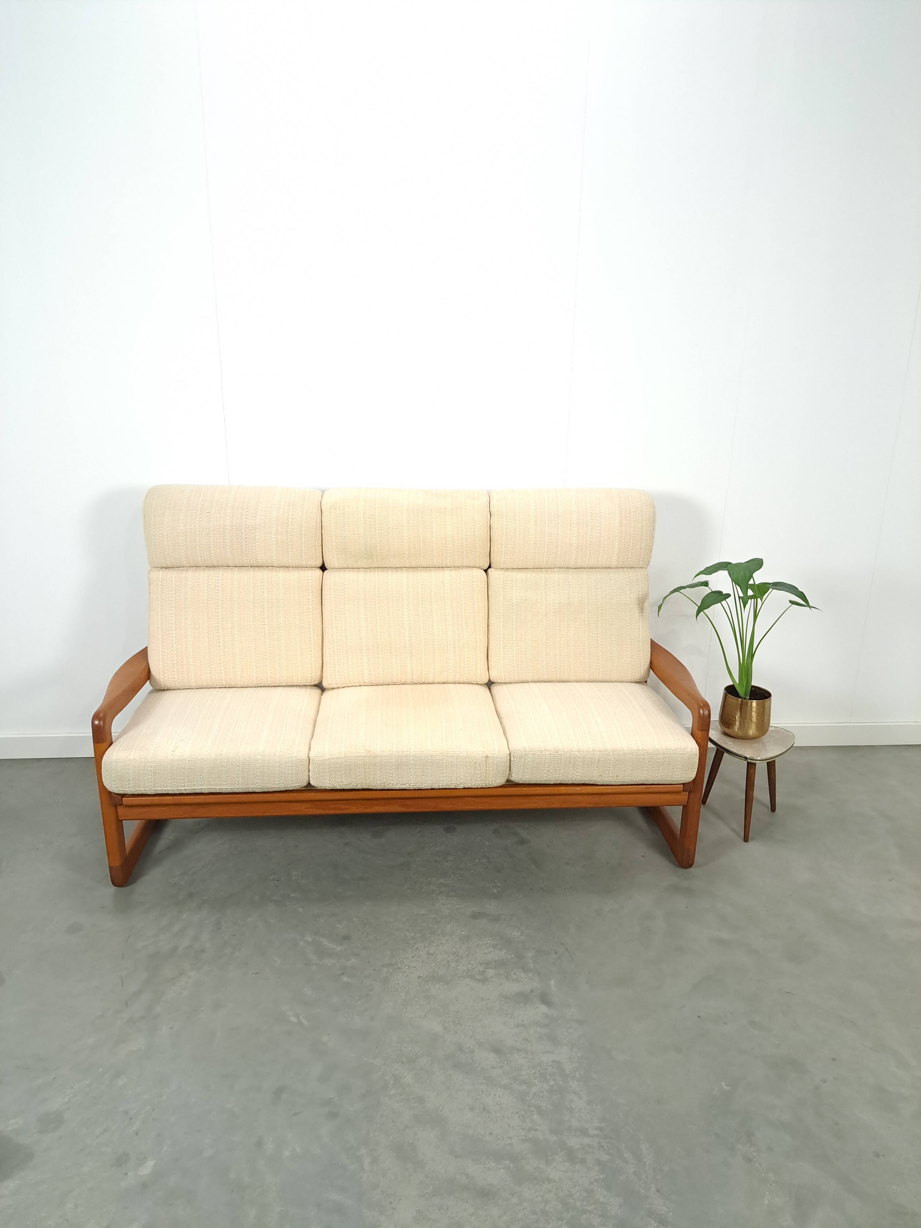 Danish teak 3-seater banque Holstebro Mobelfabrik