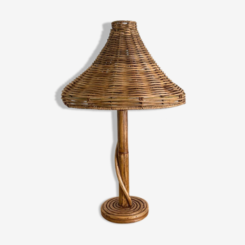 Lampe de table en osier de rotin de style vintage