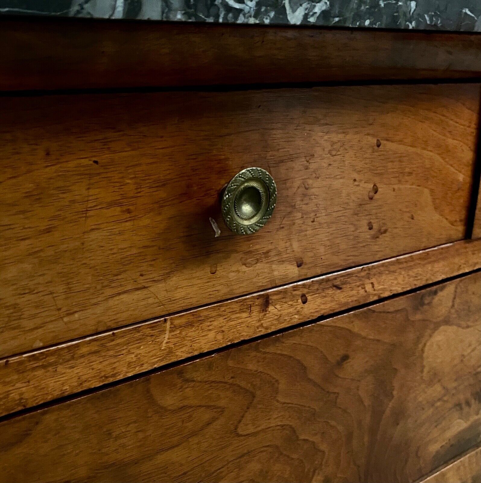 Chest of drawers walnut 5 drawers Louis Philippe 1900 marble of Sainte-Anne
