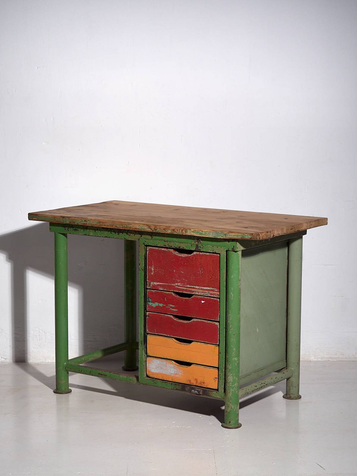 Bureau industriel vert (c.1960) #52