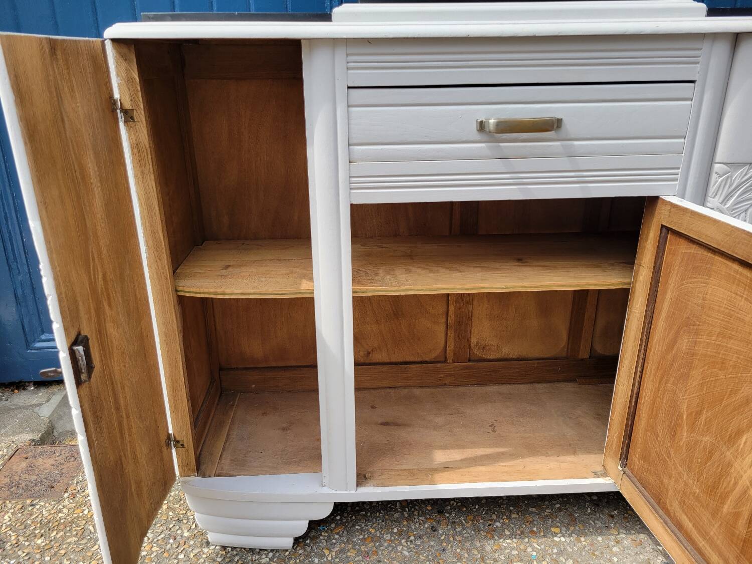 1930 Art Deco sideboard with floral motifs and marble top