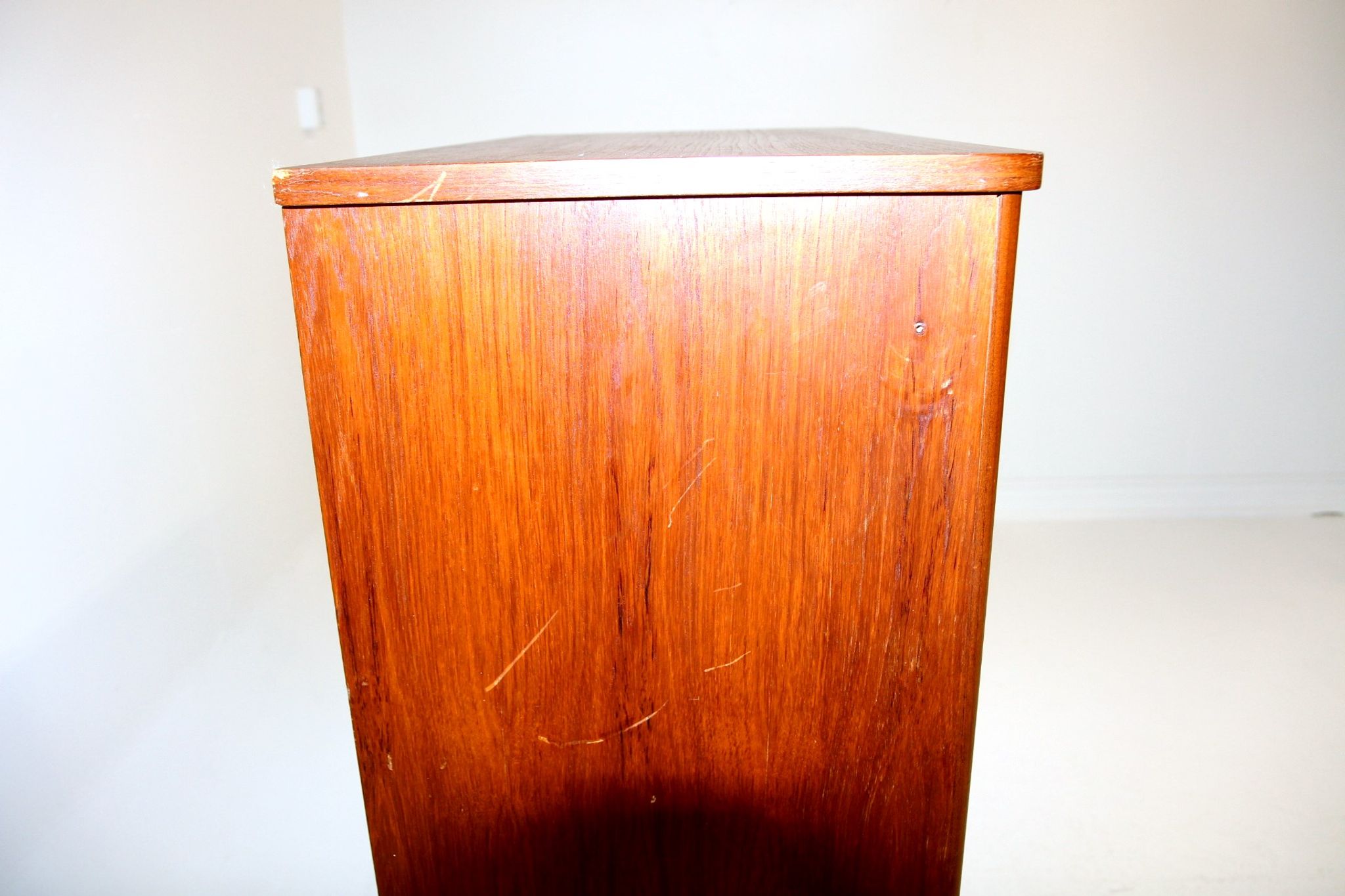 Commode-chiffonnier "Tallboy" en teck, Suède, 1950