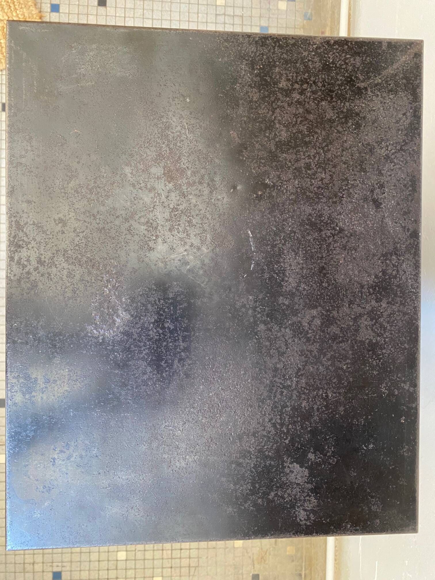 Metal bedside table from the 20s and 30s