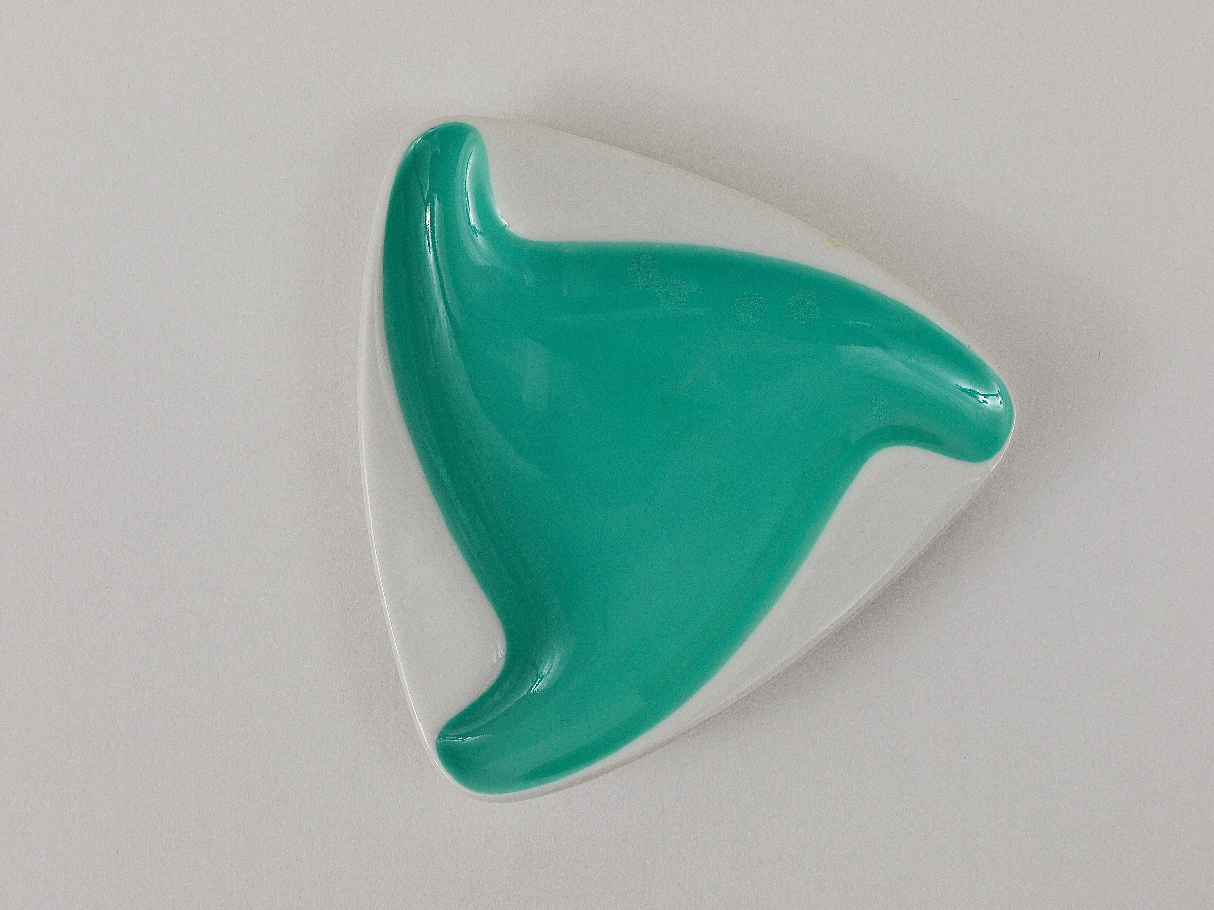 Slim turquoise porcelain ashtray from Augarten Vienna, mid-century, Austria, 1950s.