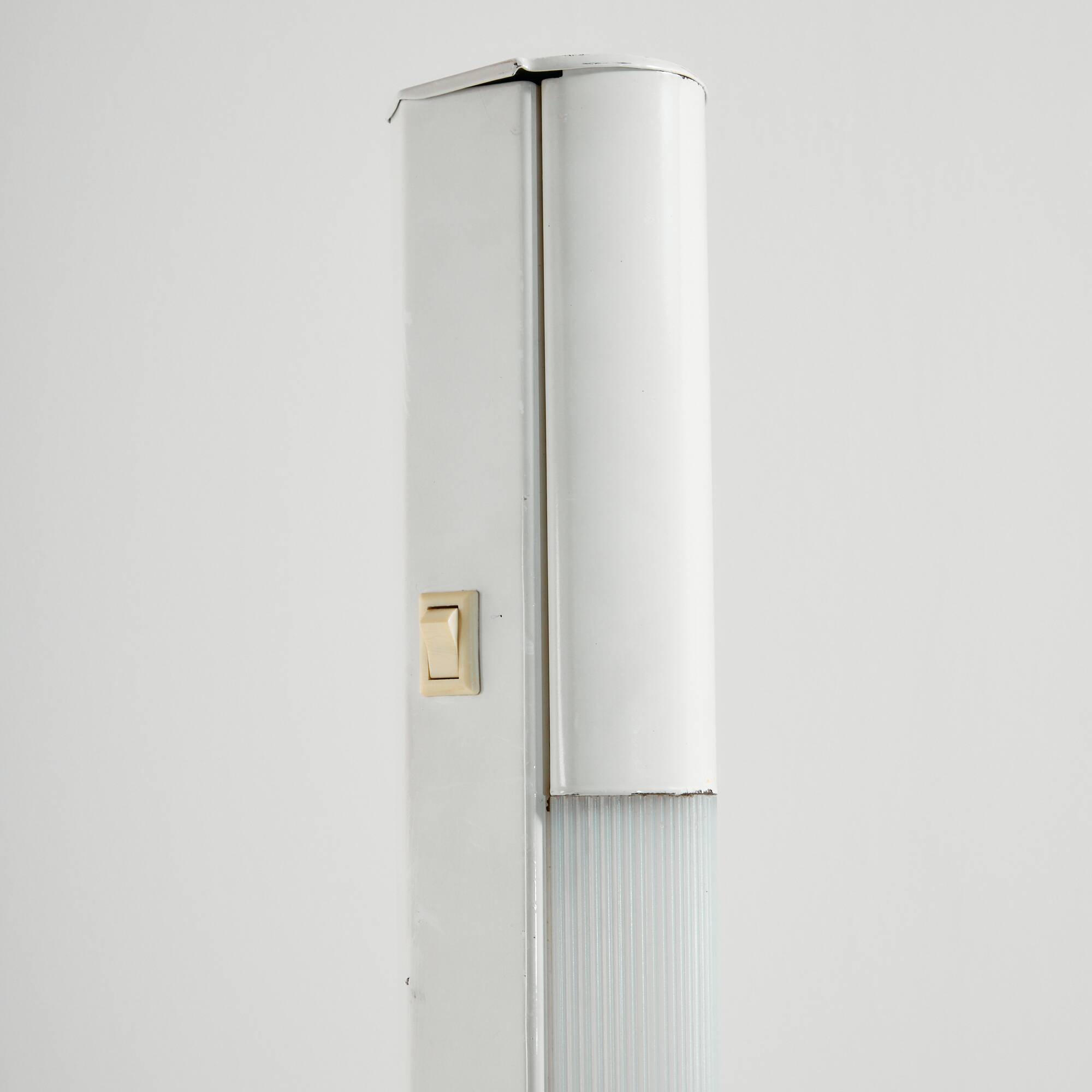 MK11191 Metal floor lamp