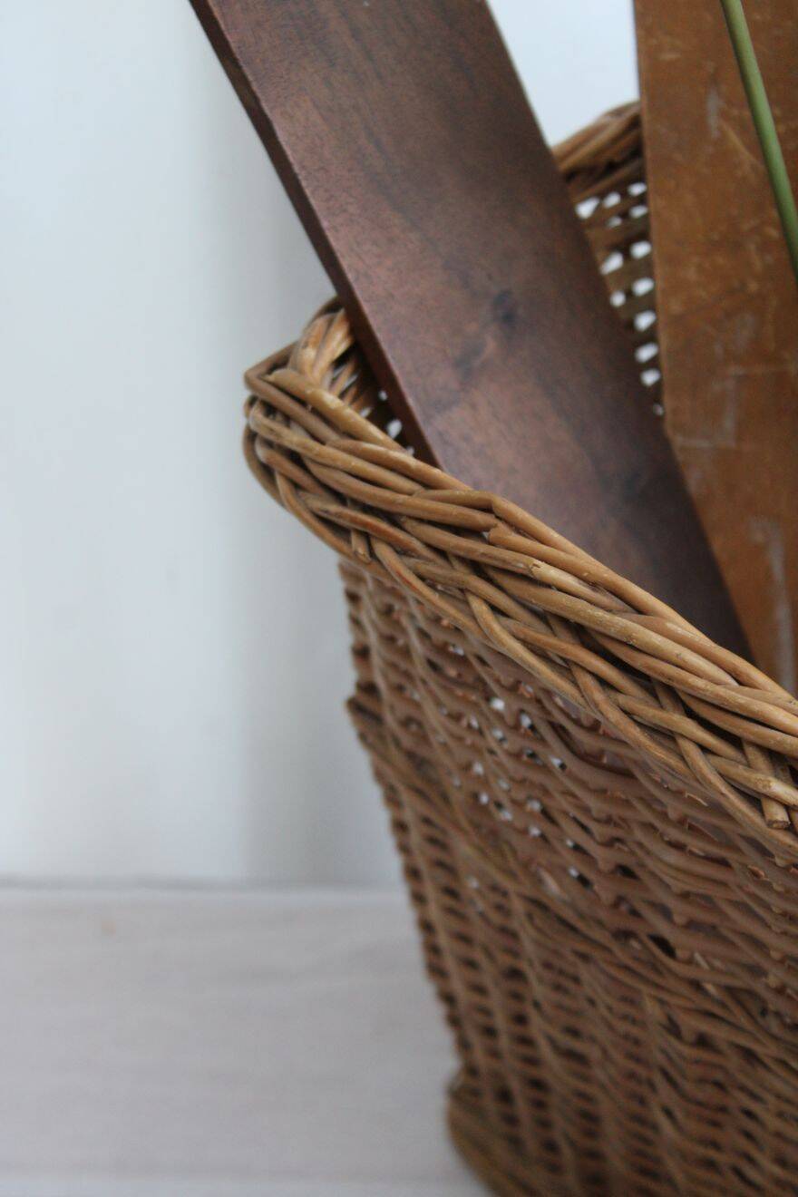 Wicker wastebasket