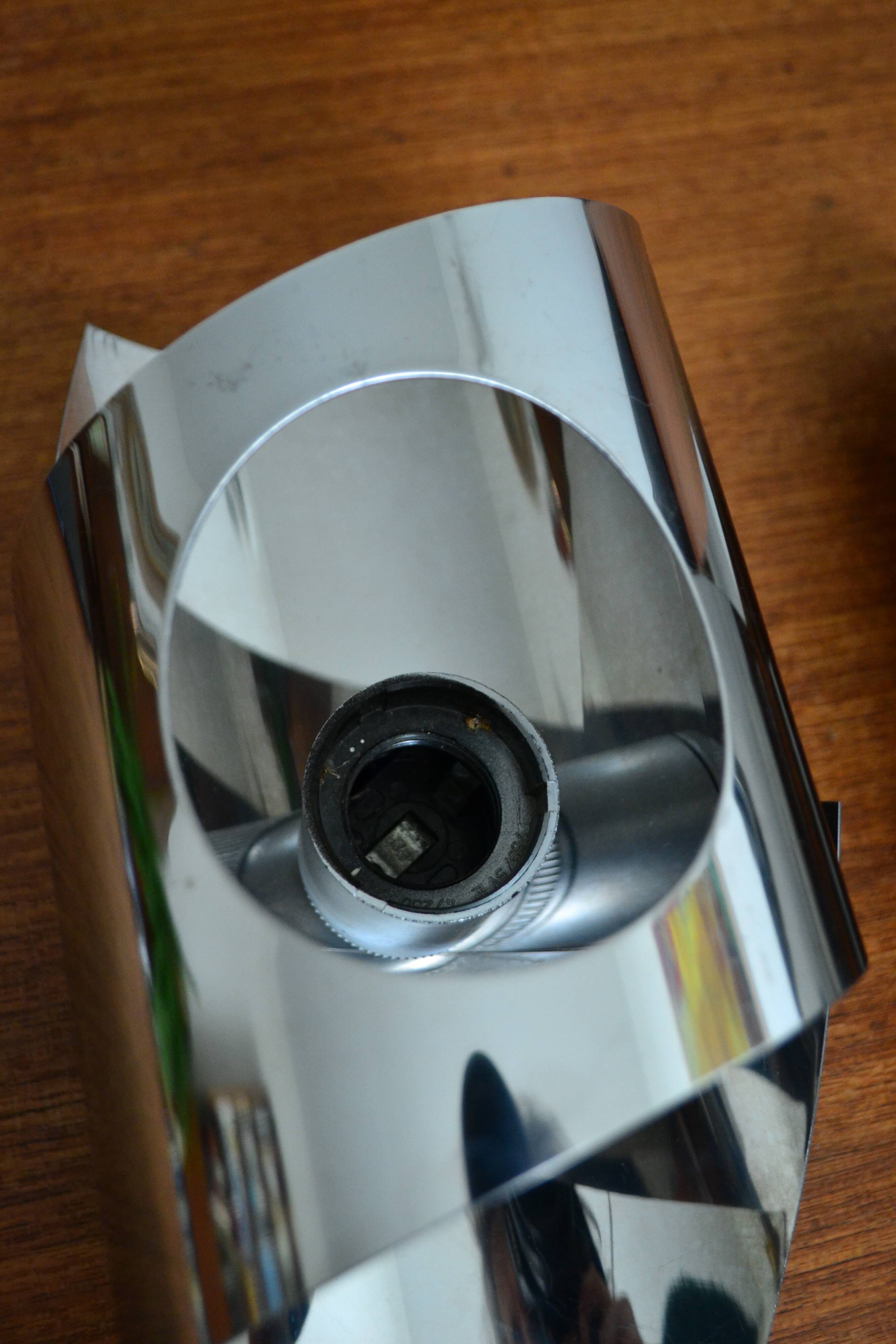 Paire d'appliques chrome space âge années 70