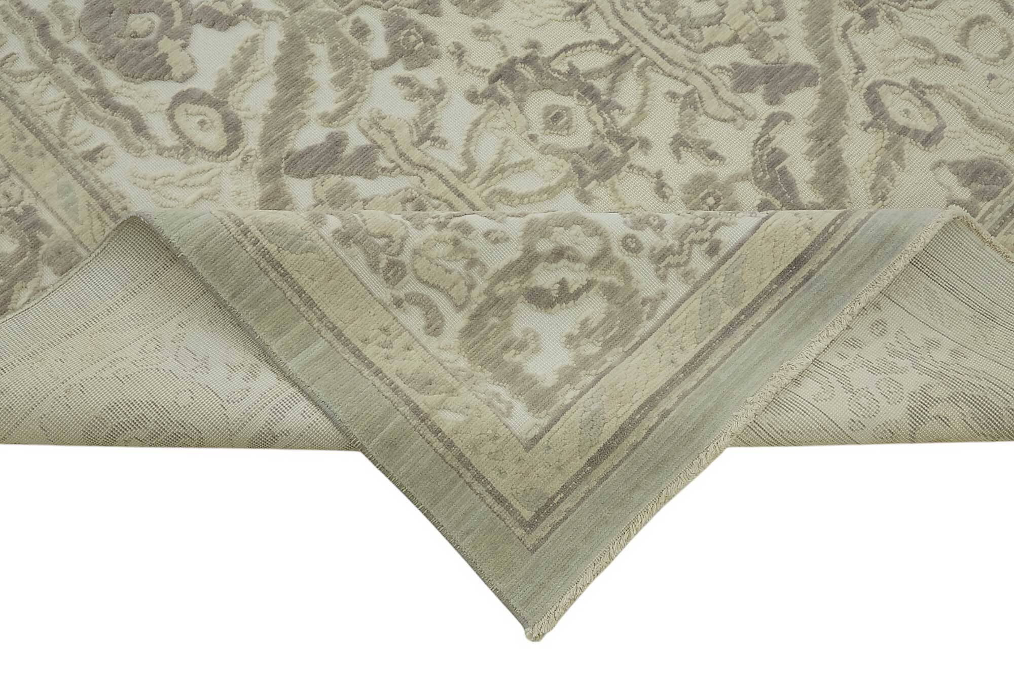 Turkish Handcrafted Loom Oushak Rug 272 cm x 355 cm