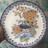 Gien plate with bread decoration