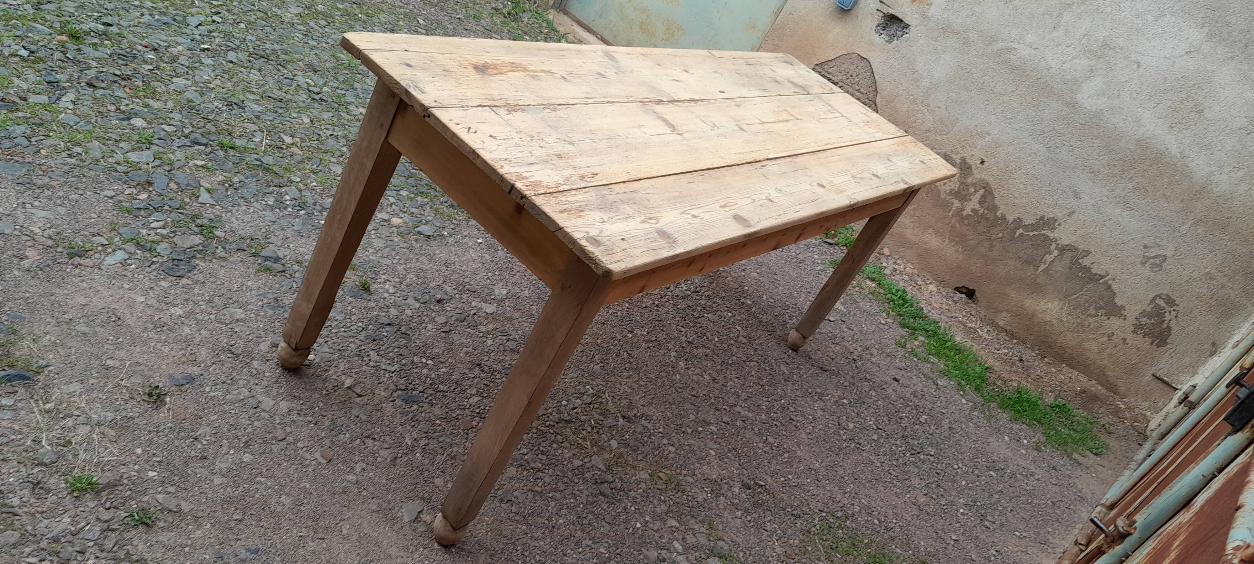 Fir farmhouse table