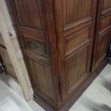 Walnut cabinet 18th