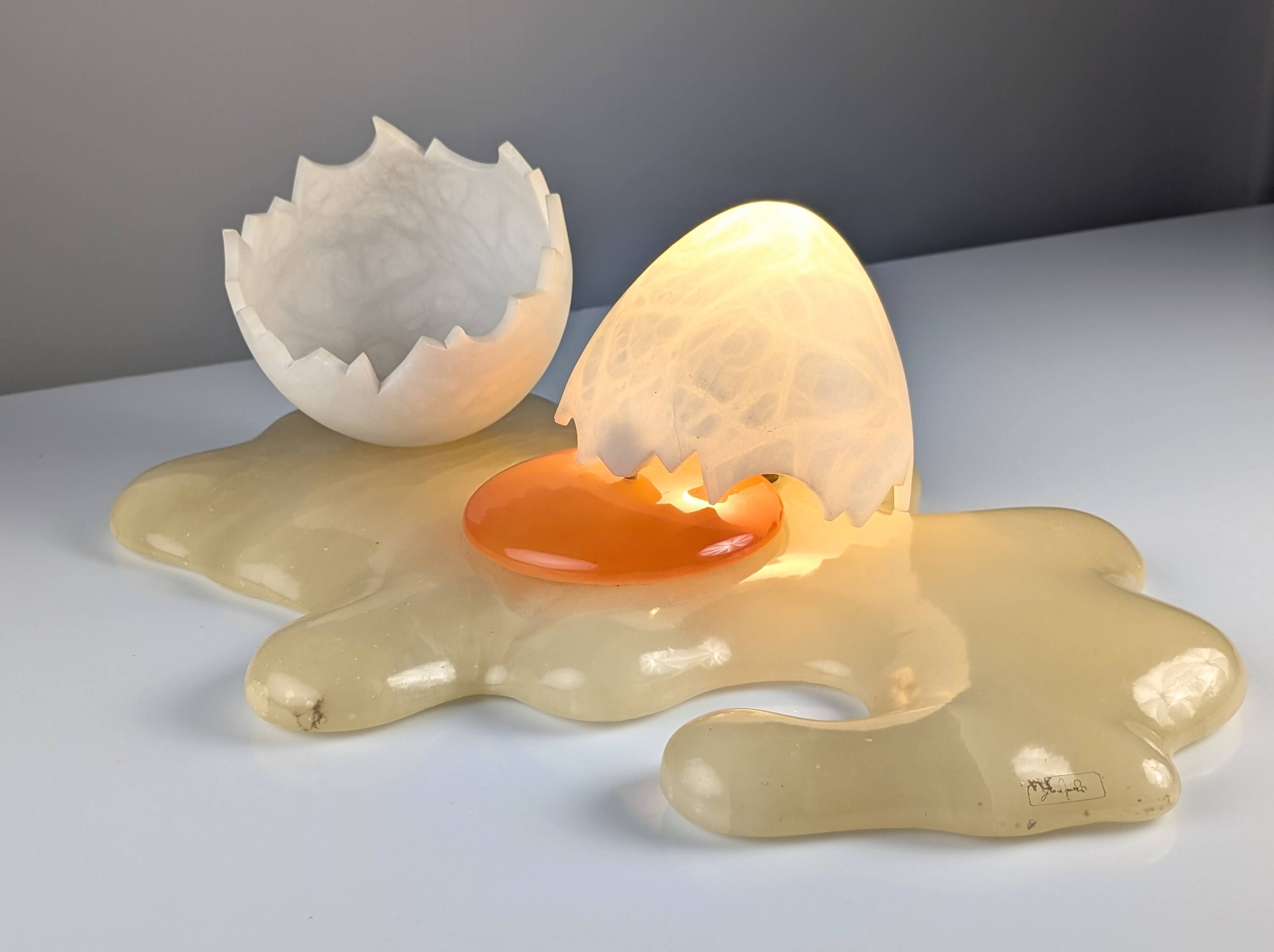 Broken egg alabaster sculpture lamp by Marco Ricciardi, Italy, 1980s
