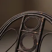 Fauteuil sculptural en bois courbé , Art Populaire, vers 1900