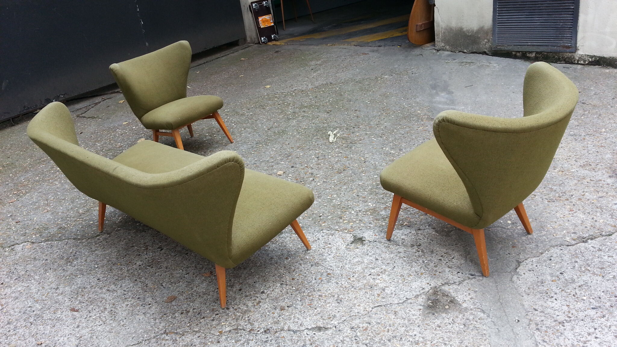 Sculptural sofa and 2 armchairs fifties sofa set