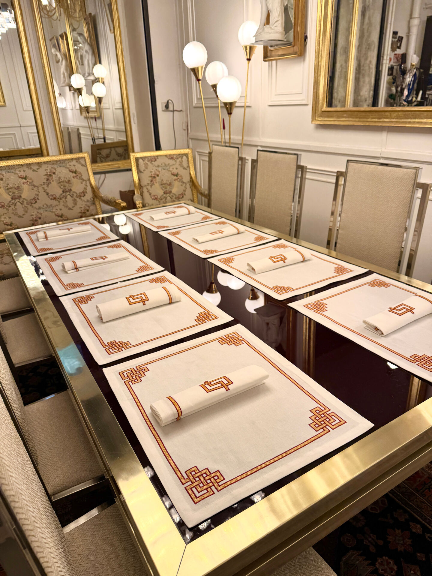 Table de salle à manger/d'entrée Sinopoli années 1970