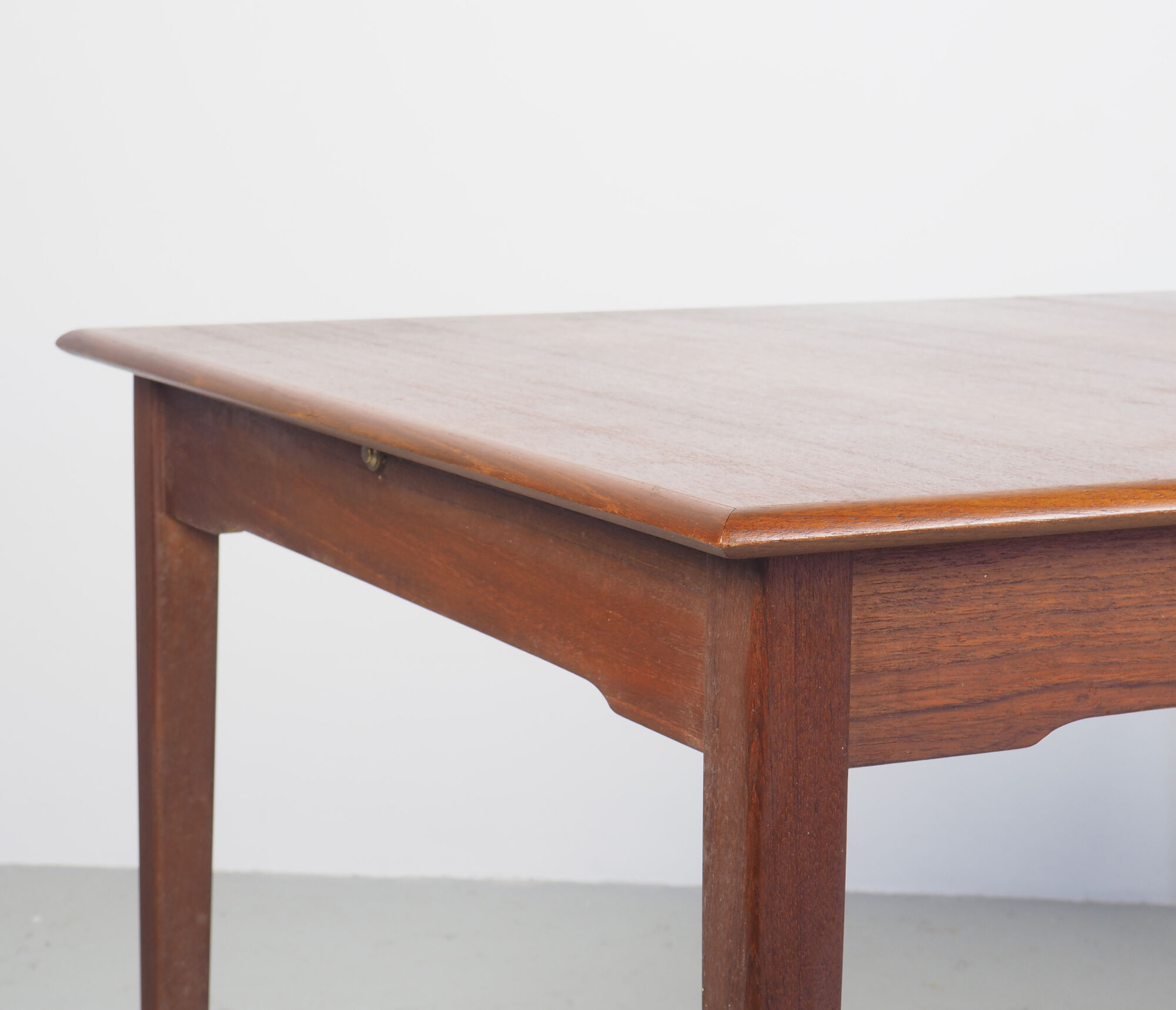 Extendable dinning table in teak, 1960
