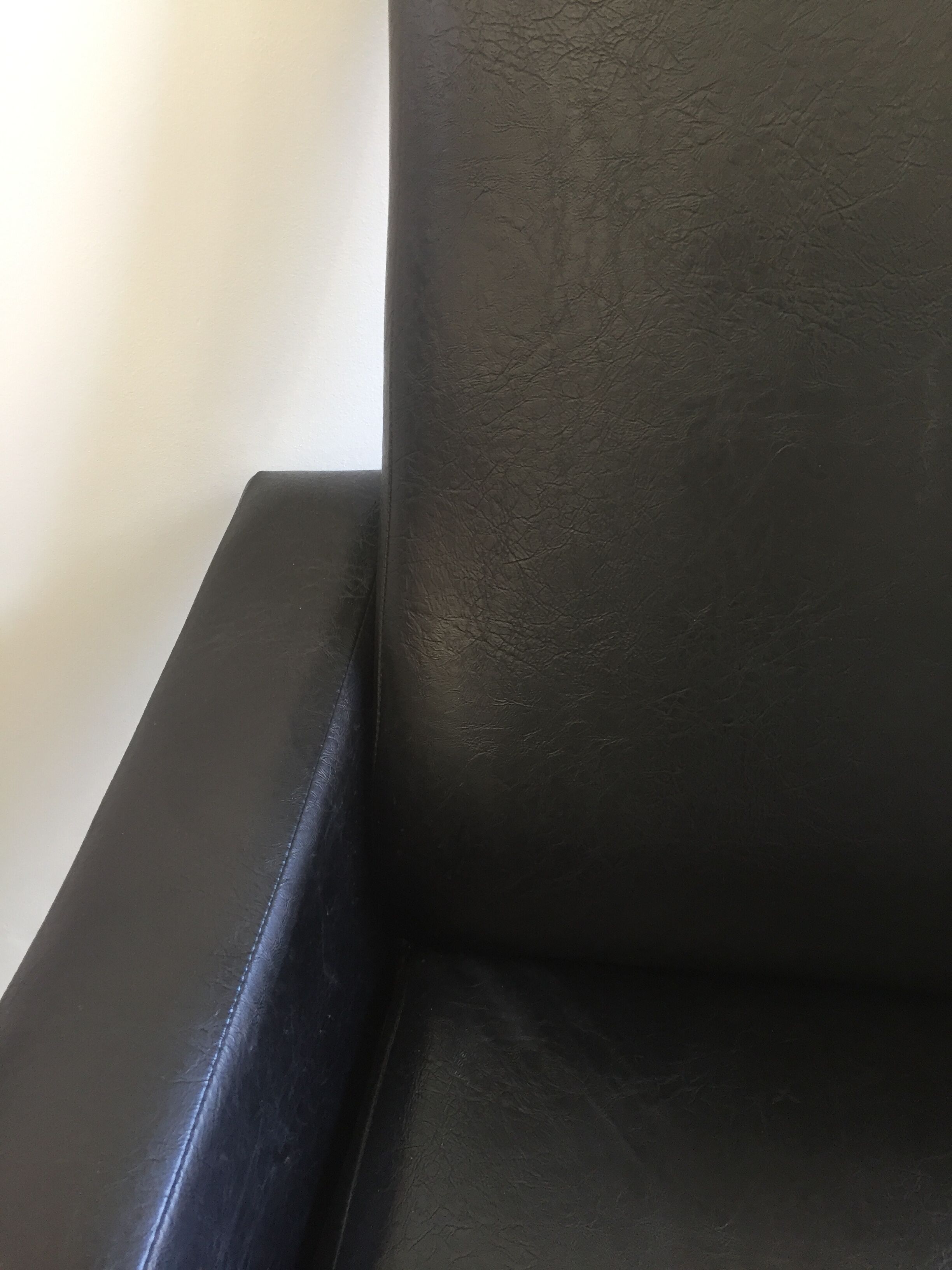 Armchair 60s black skai