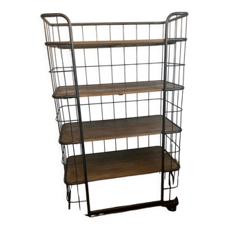 Industrial storage cabinet