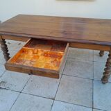 Old oak farmhouse table twisted feet