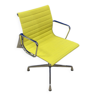 Office armchair EA103 Yellow / Green - Vitra