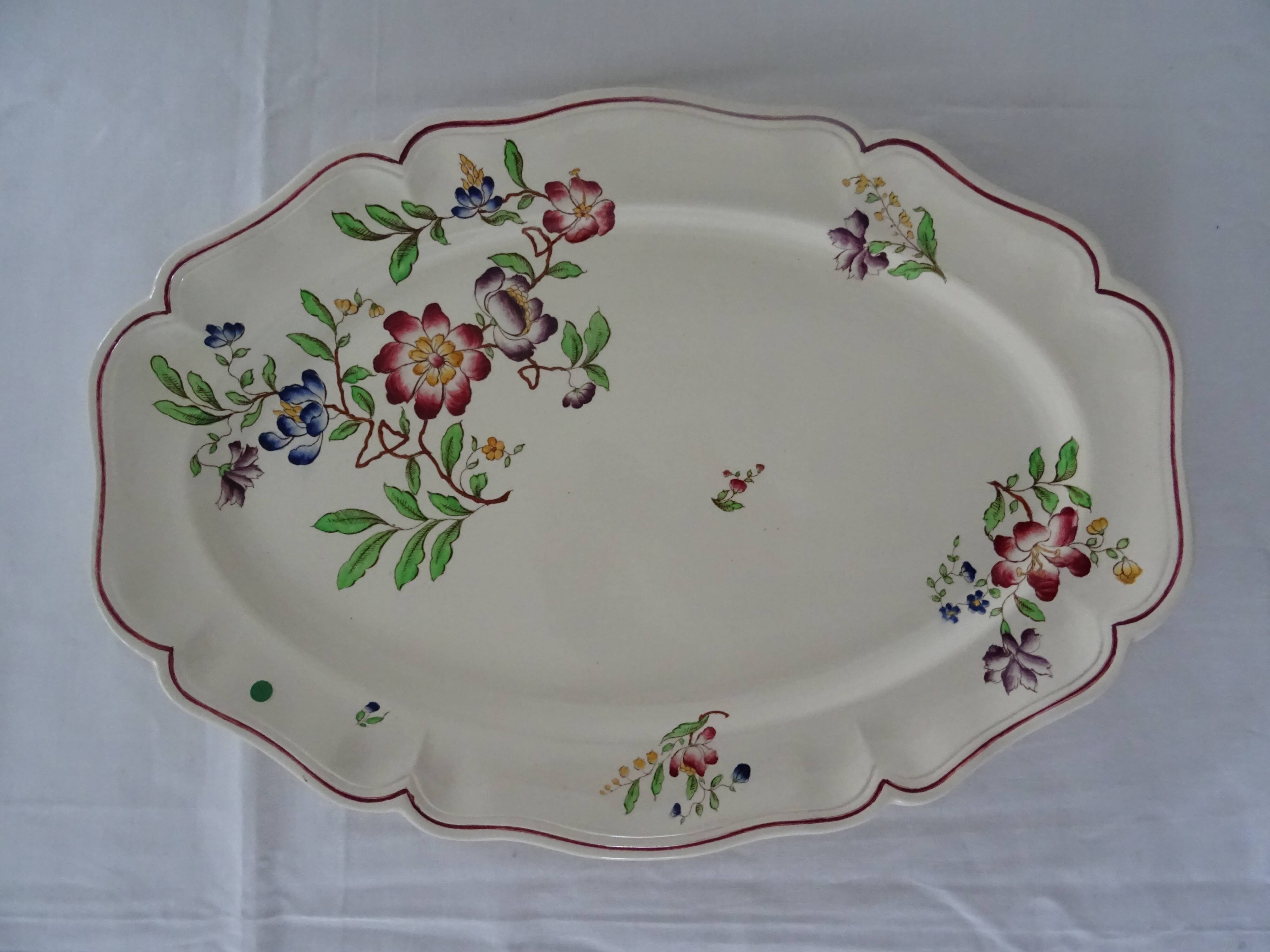Oval dish Sarreguemines faience old flower decoration Strasbourg