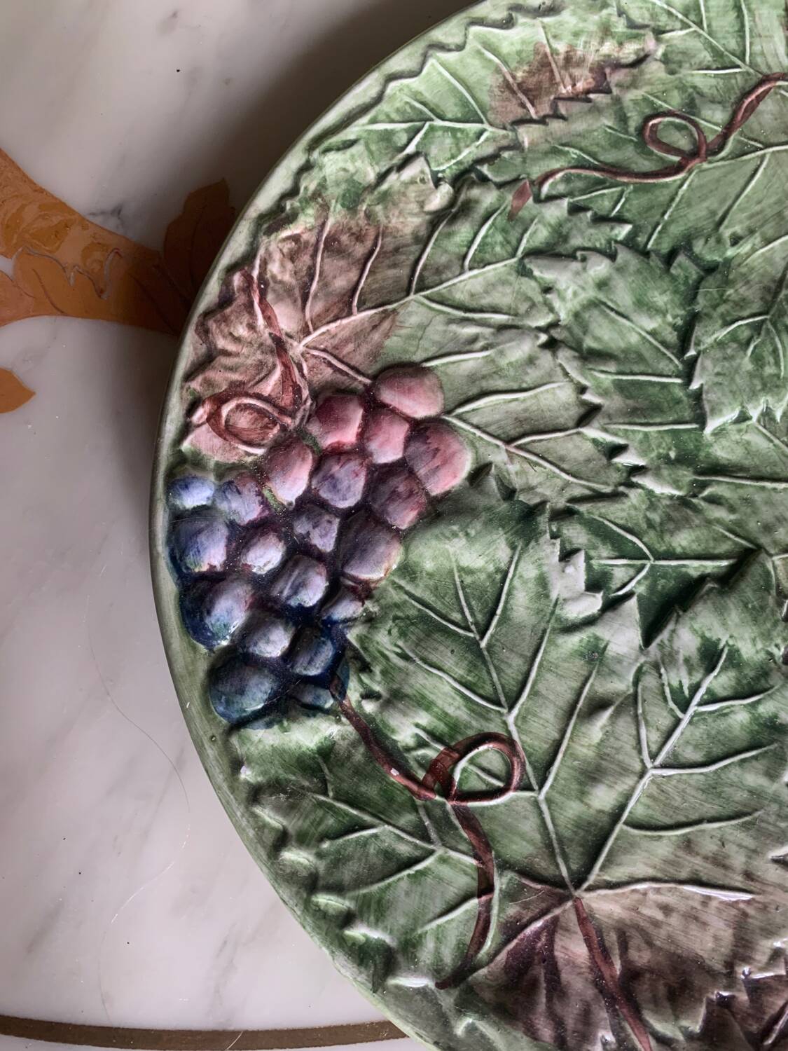 Slush Cake Dish Serving Tart Vine Leaves Grape Patterns