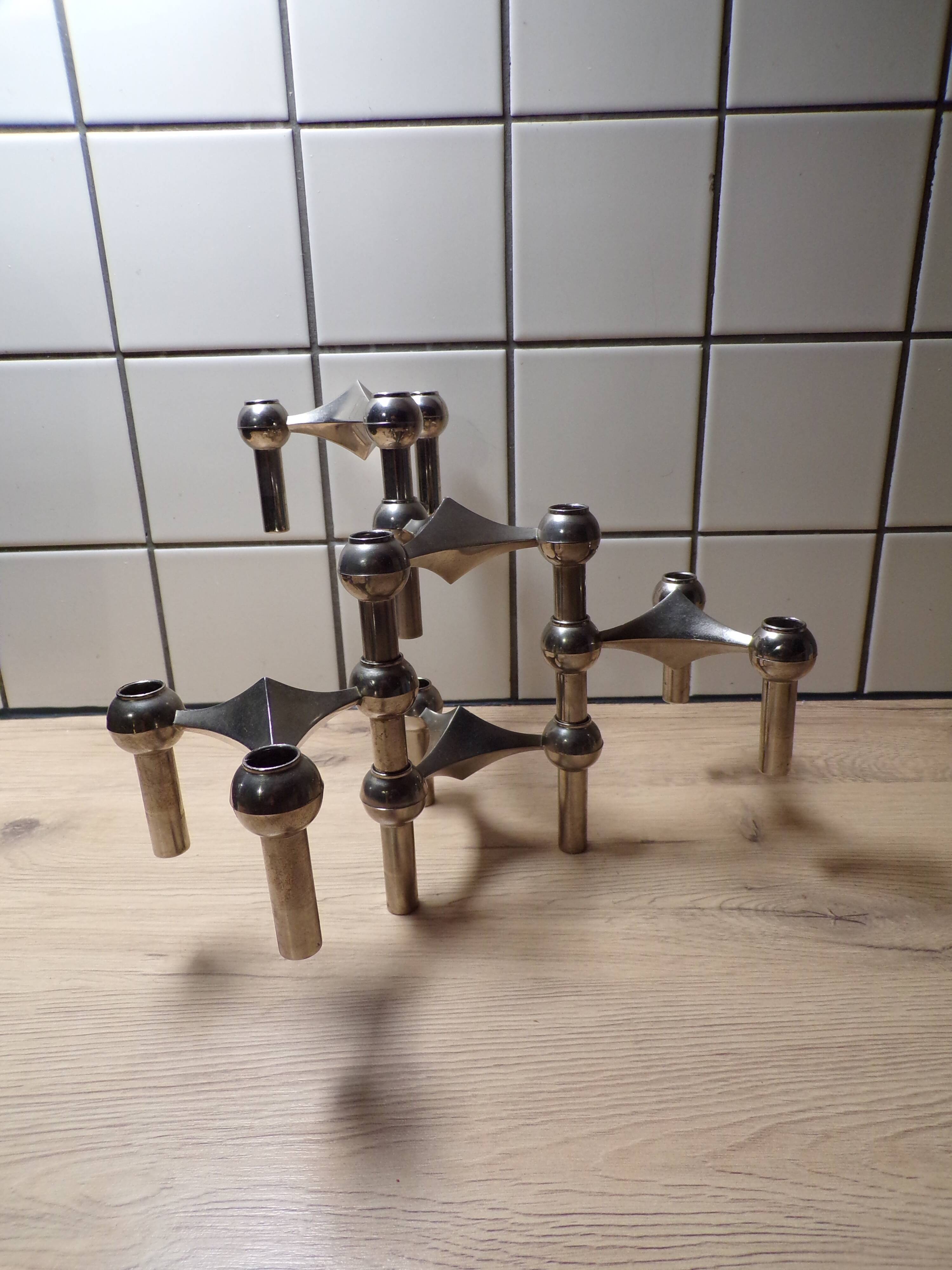 Suite 5 Nagel candle holder