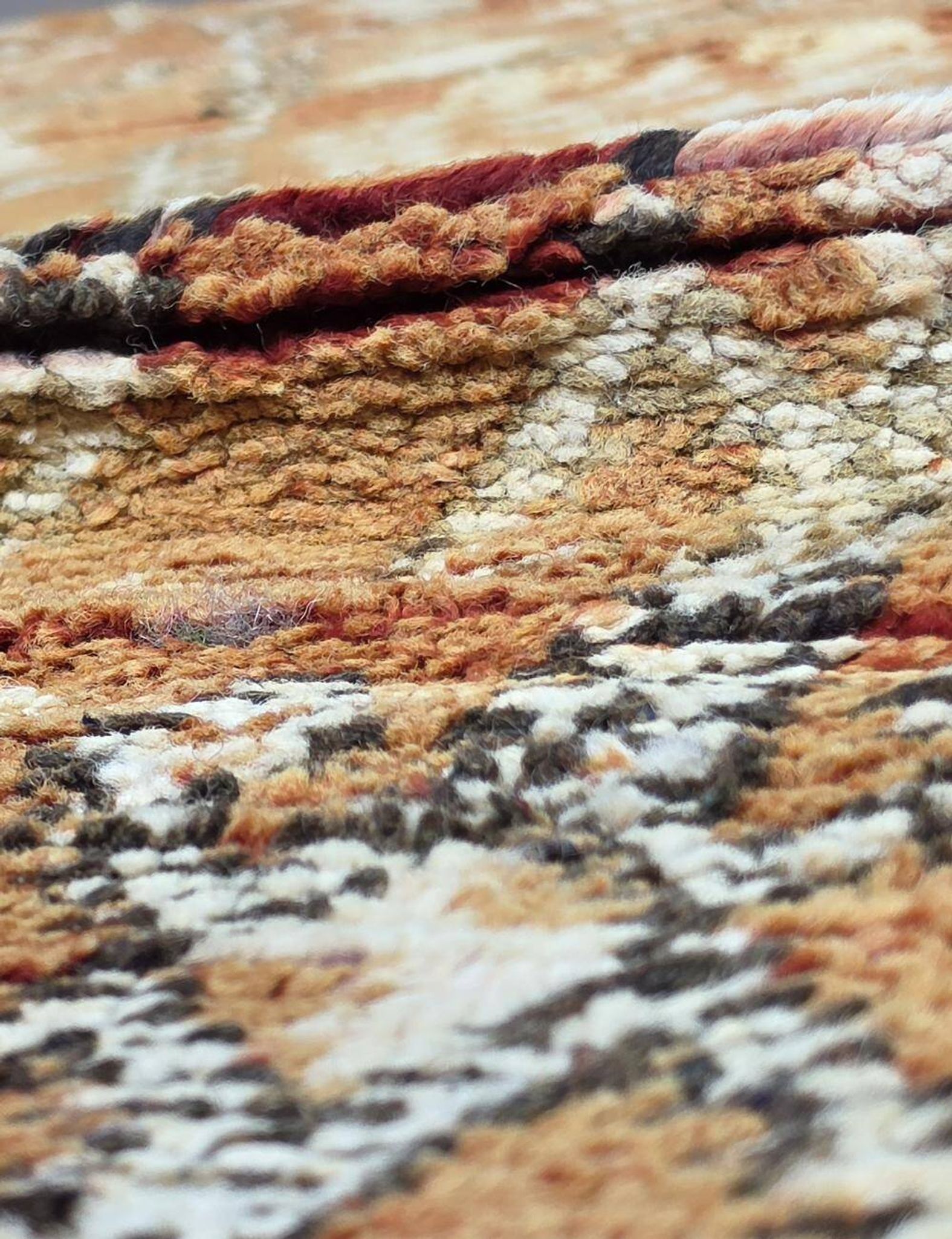 Vintage Moroccan Berber Rug - 295 x 180 cm