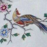 Round dish on board dilronné Chantilly France Floral decoration and polychrome crane called "Kakiemon"