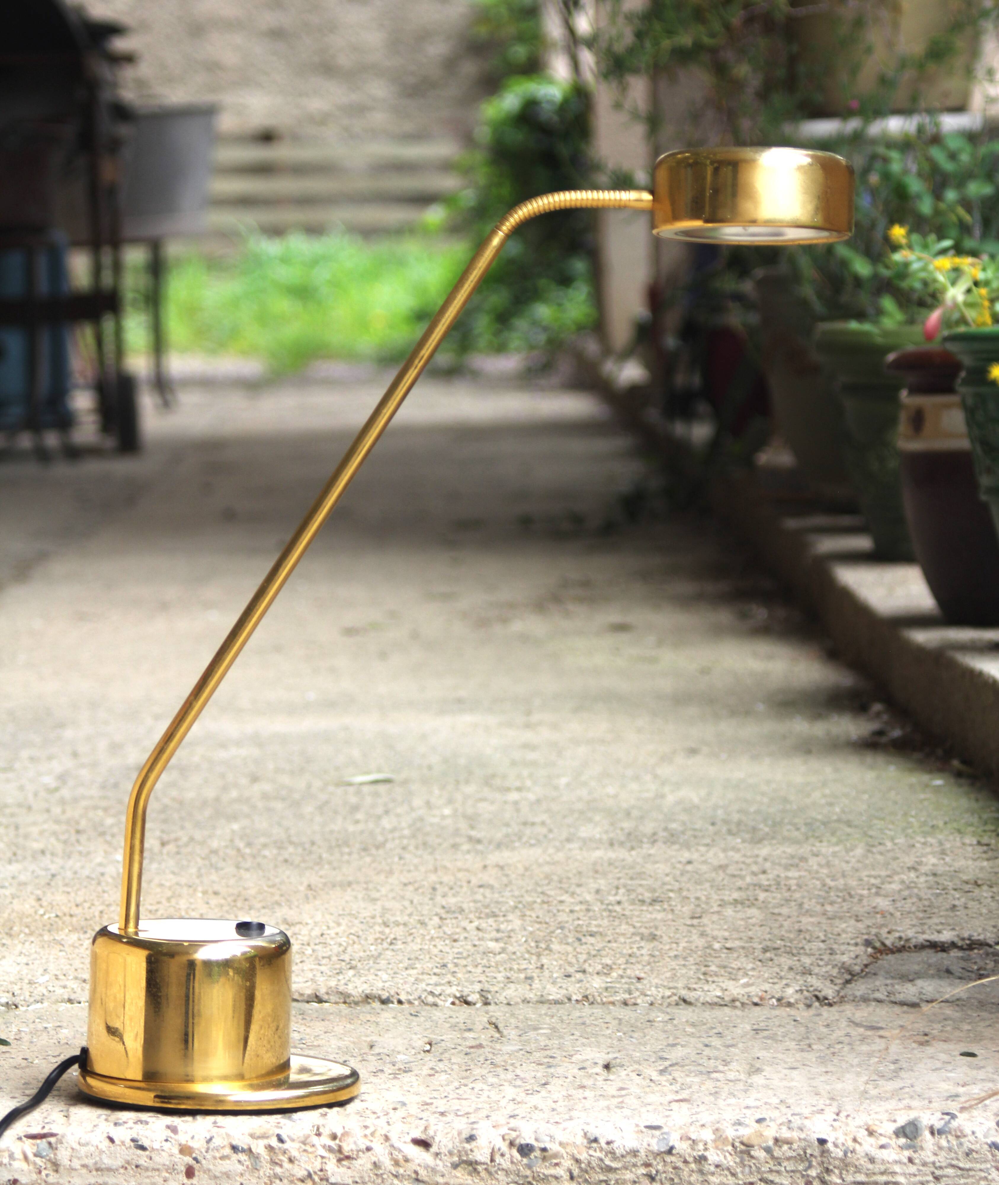 Table lamp in gilded brass, 1980s