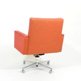 1970s swivel armchair on metal leg