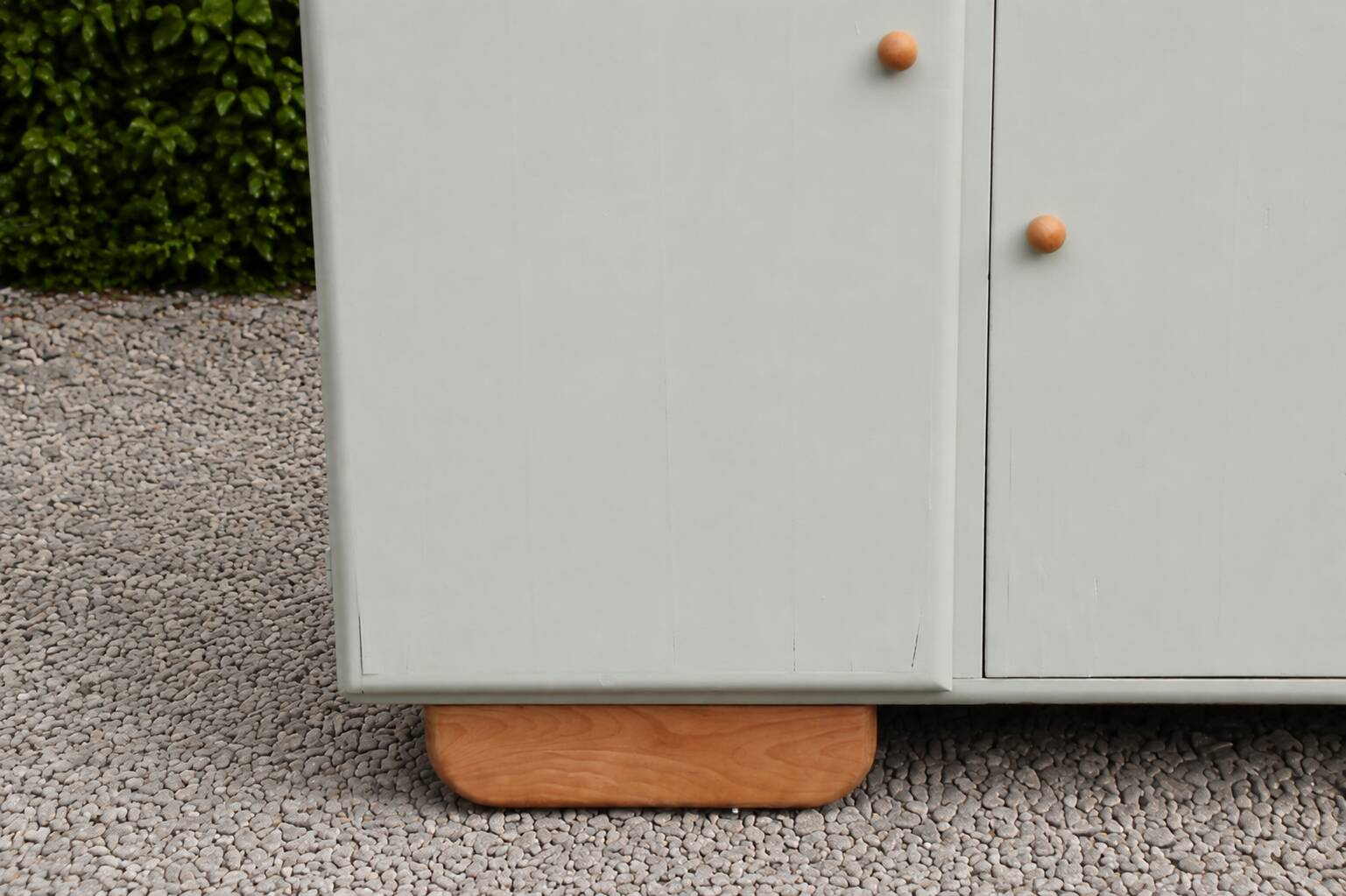 Renovated vintage buffet in Mado style – Celadon Libéron and natural wood – 13