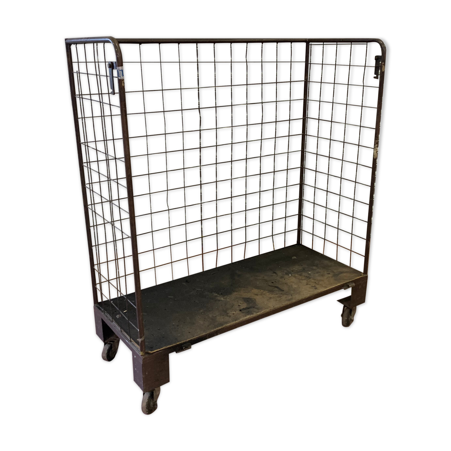 Industrial mesh trolley